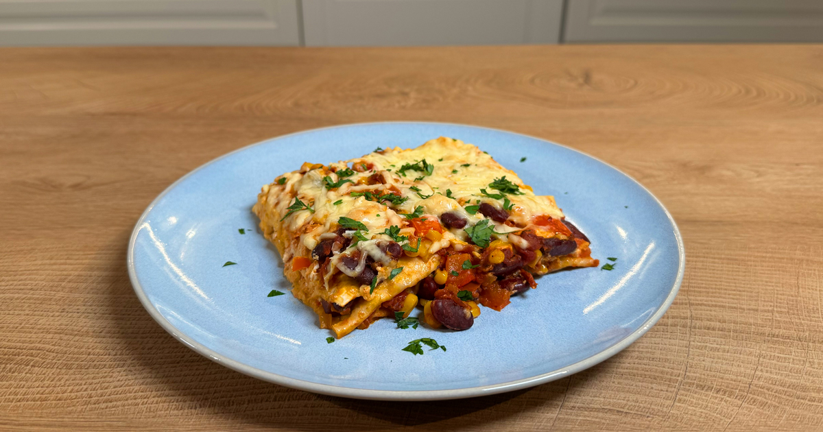 Enchilada-Lasagne mit Kidneybohnen und Mais – ESSEN & ENDE