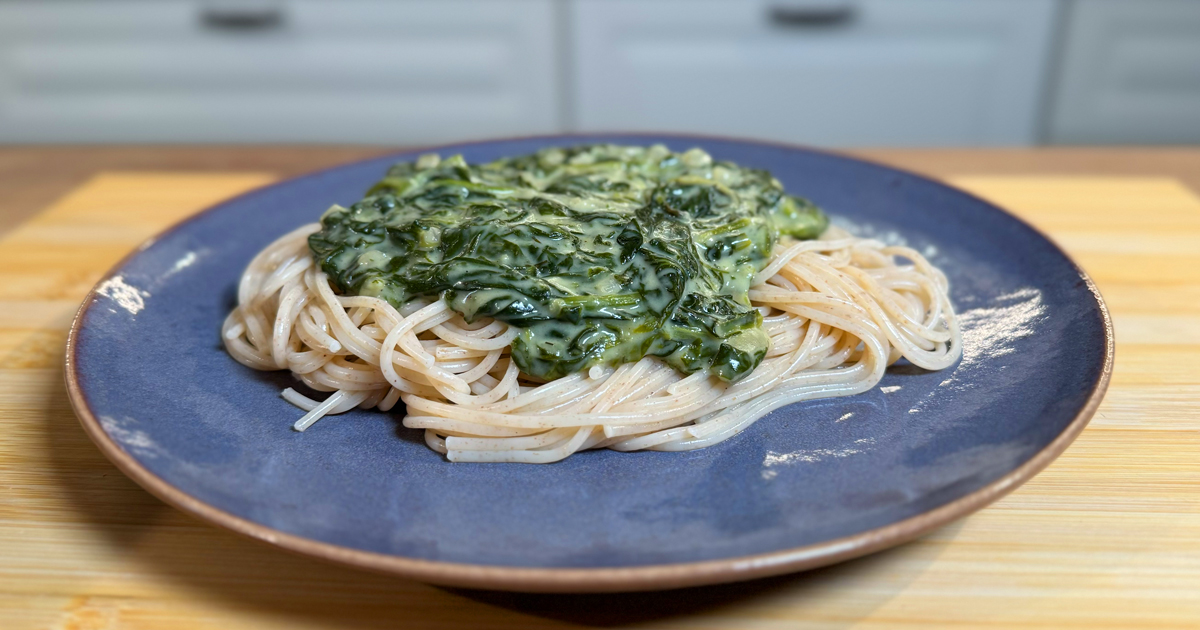 Universelle Spinatsauce – ESSEN & ENDE
